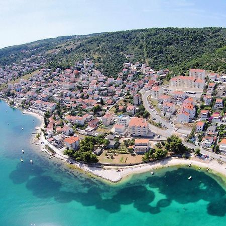Apartments By The Sea Mastrinka, Ciovo - 4836 Trogir Exterior foto